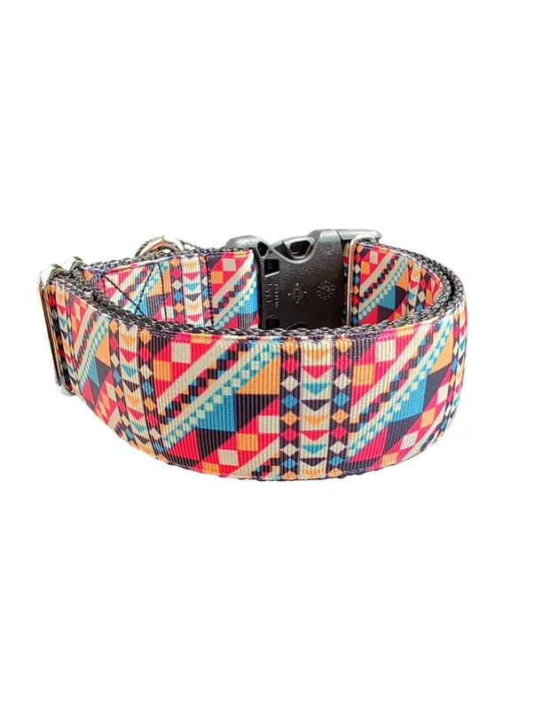 1.5″ Wide Aztec Stripes Nylon Dog Collar