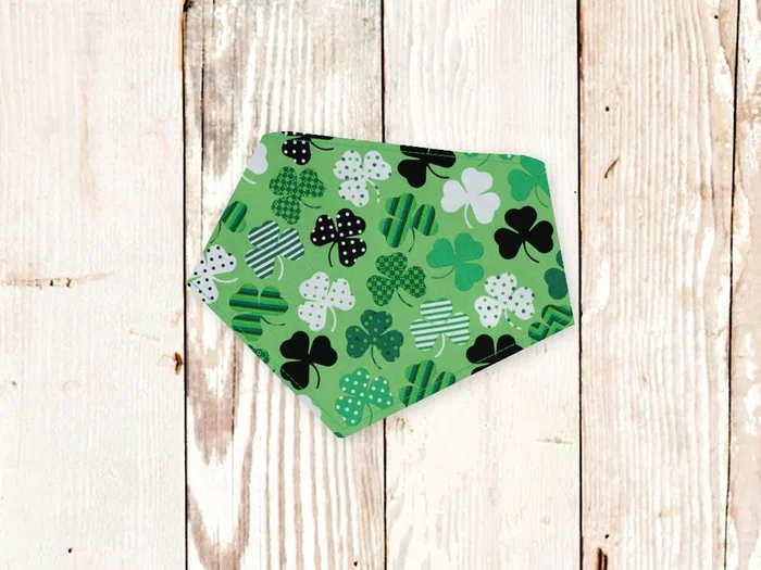 “Green Shamrocks” Dog Bandana