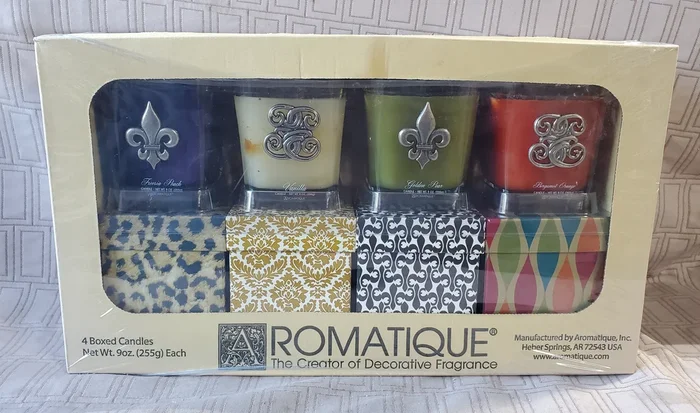 Aromatique 4 Boxed Candles Gift Set UNOPENED