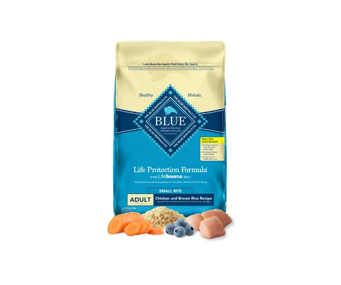 Blue Buffalo Life Protection Formula – Small Bites, Adult Dog Small Bite Chicken and Brown Rice Recipe Dry Dog Food