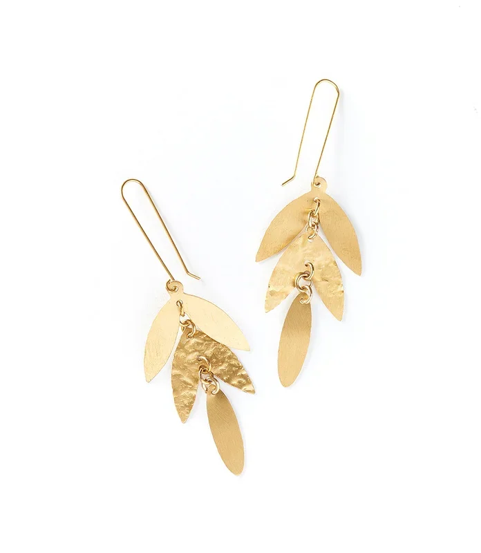 Chameli Earrings – Leaf Drop