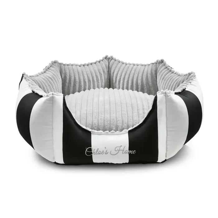 Chloe’s Home Monte Carlo Bed for Dogs and Cats (Black)