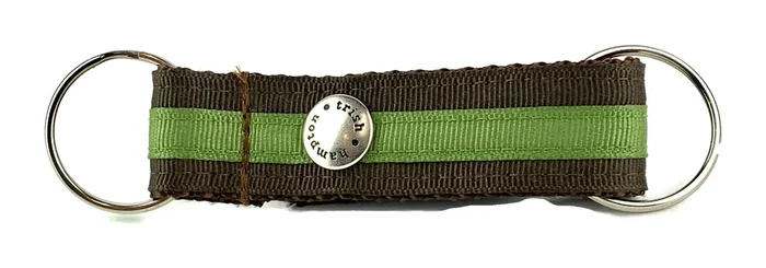 Chocolate/Green Stripe Snappy Keychain – 301