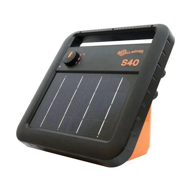 Gallagher S40 Lithium Solar Fence Energizer – Portable Electric Fence Charger for Livestock & Wildlife Exclusion, Long-Range Solar Power