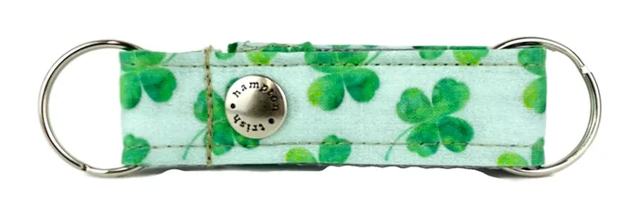 Green Shamrocks Snappy Keychain – 925