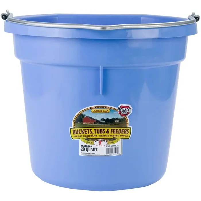 Little Giant Flat Back Plastic Animal Feed Livestock Horse Feed Bucket 5 Gallon