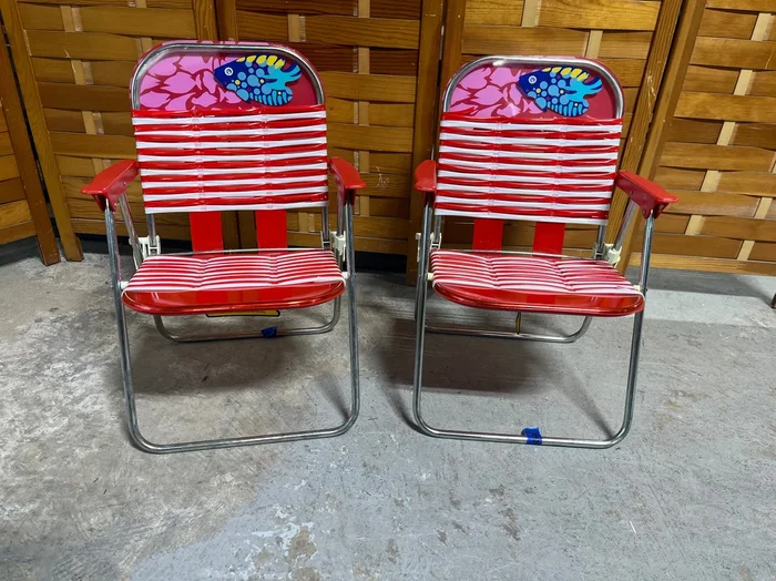 Pair of Kid’s Folding Beach Chairs, red