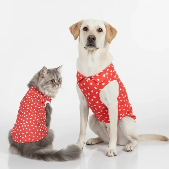 Skatrs All Hearts Printed Shirt for Dogs and Cats (Red)