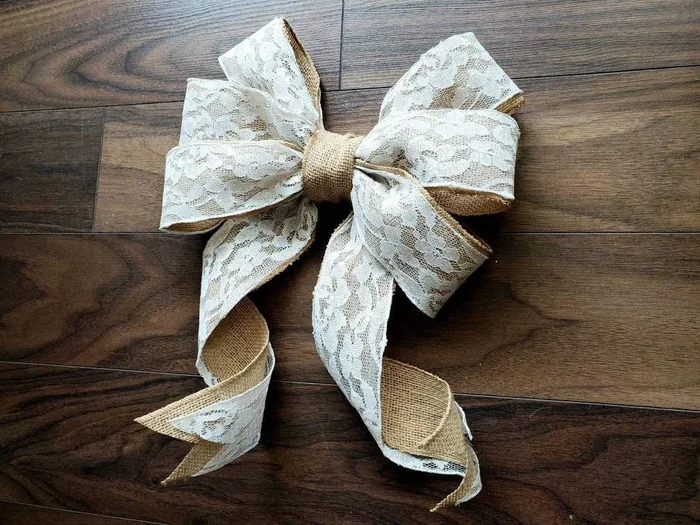 Sparkly Lace Burlap Bow – Perfect for Weddings, Parties, and Special Occasions