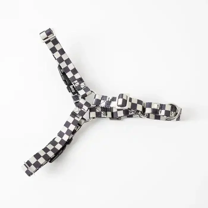 The Fritz Checker Dog Harness – No Pull & Reversible