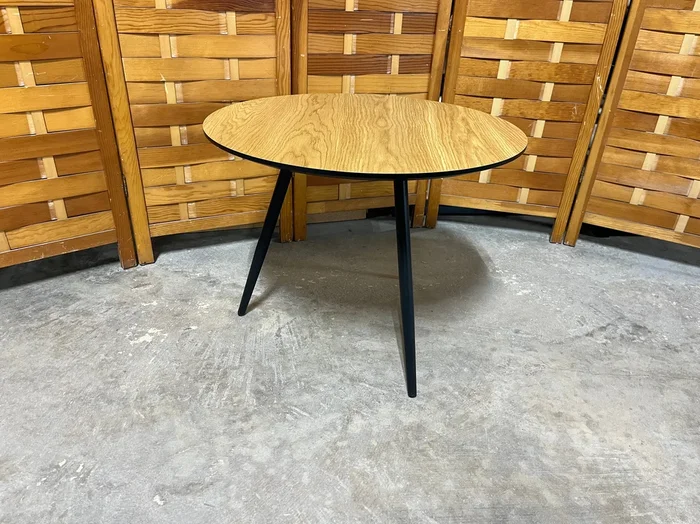 Two Tone Lightweight Round Side Table (black base with light wood tone top)
