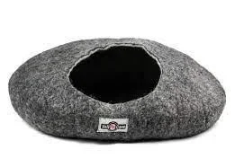 Yeti Pet Cave 22″ X 20″ X 8″